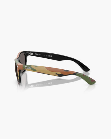RAY-BAN RB2132 - 6822B1  NEW WAYFARER